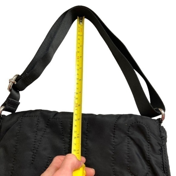 Marc by Marc Jacobs black nylon quilted messenger shoulder bag - Picture 6 of 10